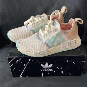 Adidas NMD R1 mandalorian yoda shoes BNB